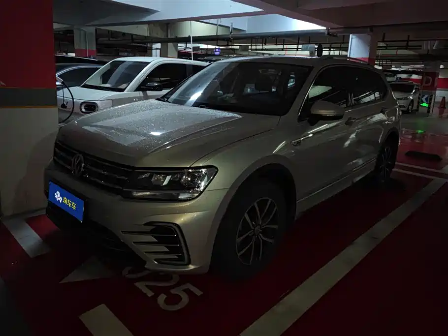 Volkswagen Tiguan L PHEV 2020