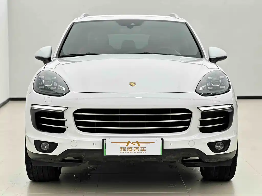 Porsche Cayenne Hybrid 2018 — фото 2