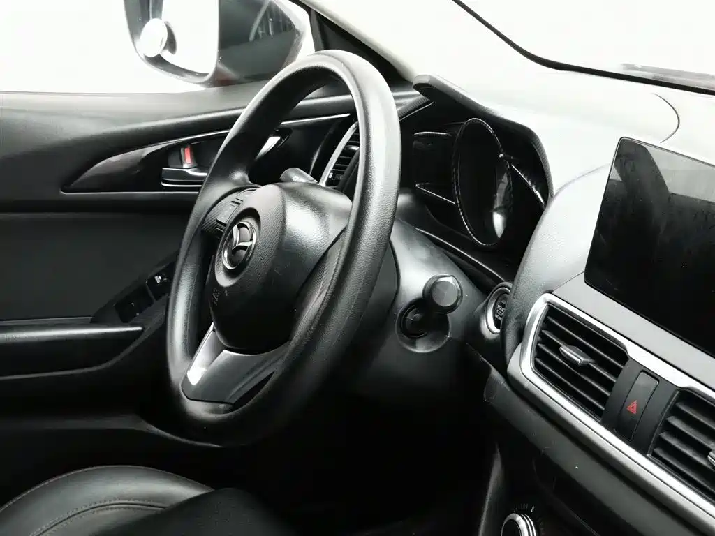 Mazda 3 Angkesela 2016 — фото 22