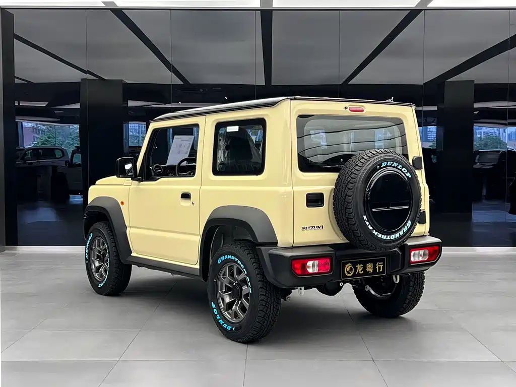 Suzuki Jimny — фото 4
