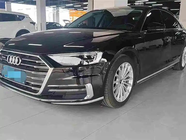 Audi A8 2021