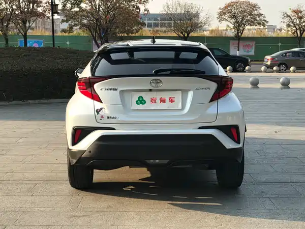 Toyota C-HR 2021