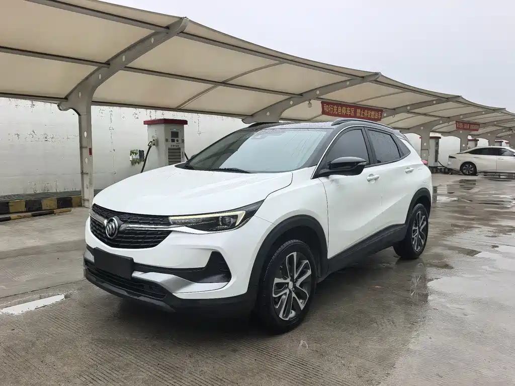 Buick Encore 2023