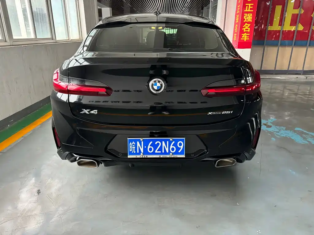 BMW X4 2022 — фото 3