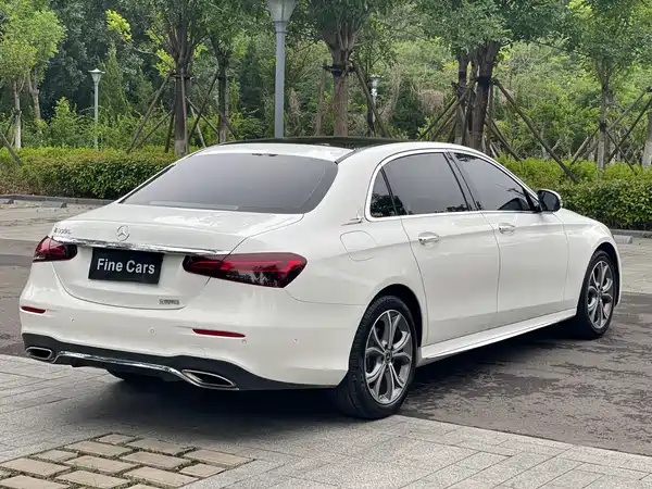Mercedes-Benz E-Class 2021