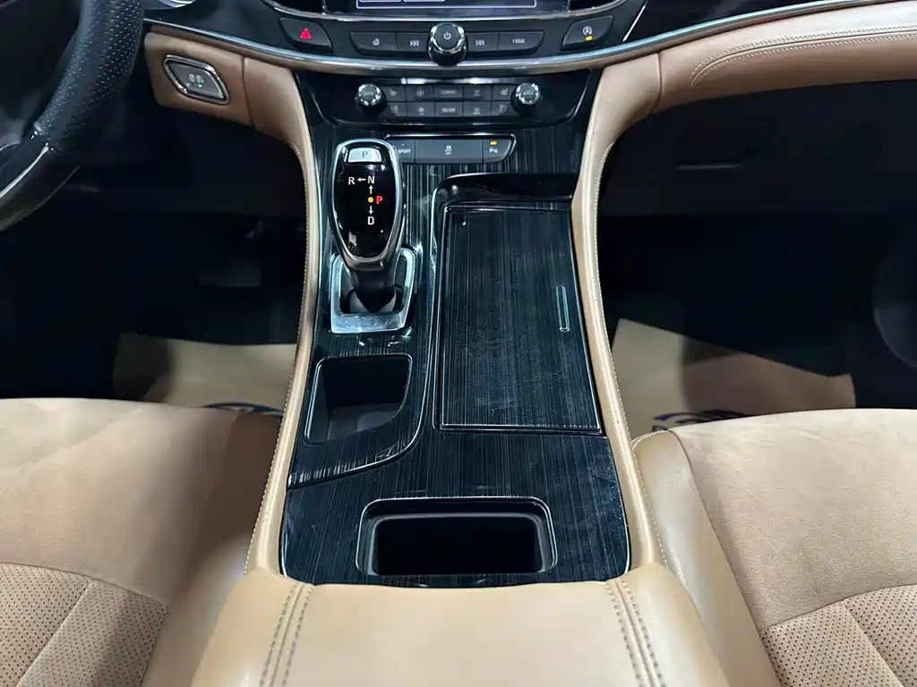 Buick LaCrosse 2016 — фото 12