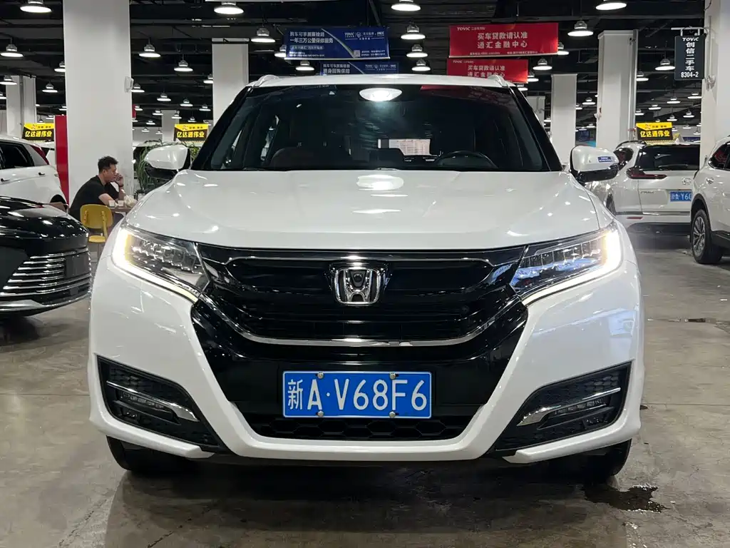 Honda UR-V 2019 — фото 1