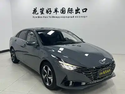 Hyundai Elantra 2022
