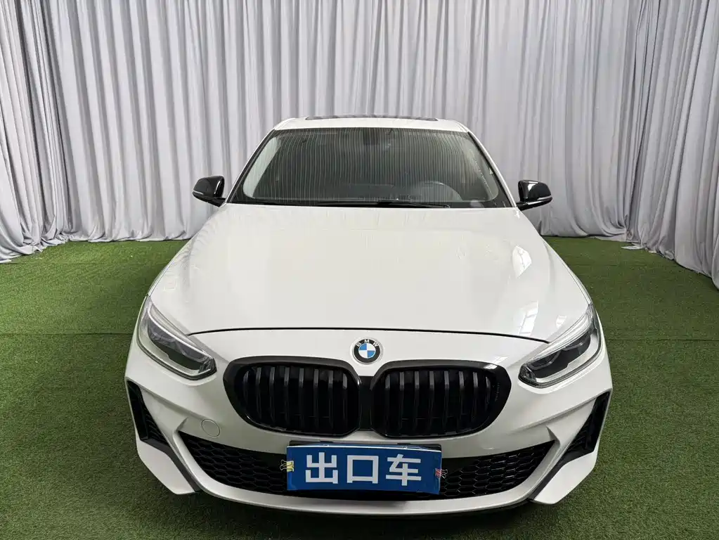 BMW 1 Series 2023