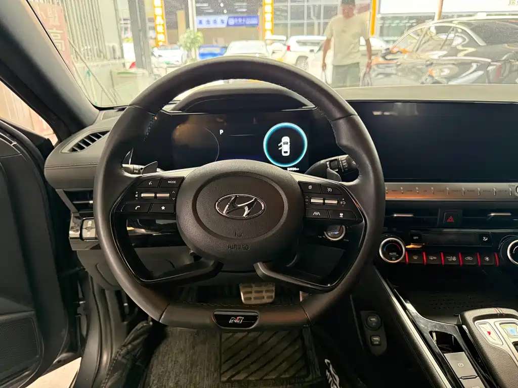 Hyundai Fista 2023 — фото 11