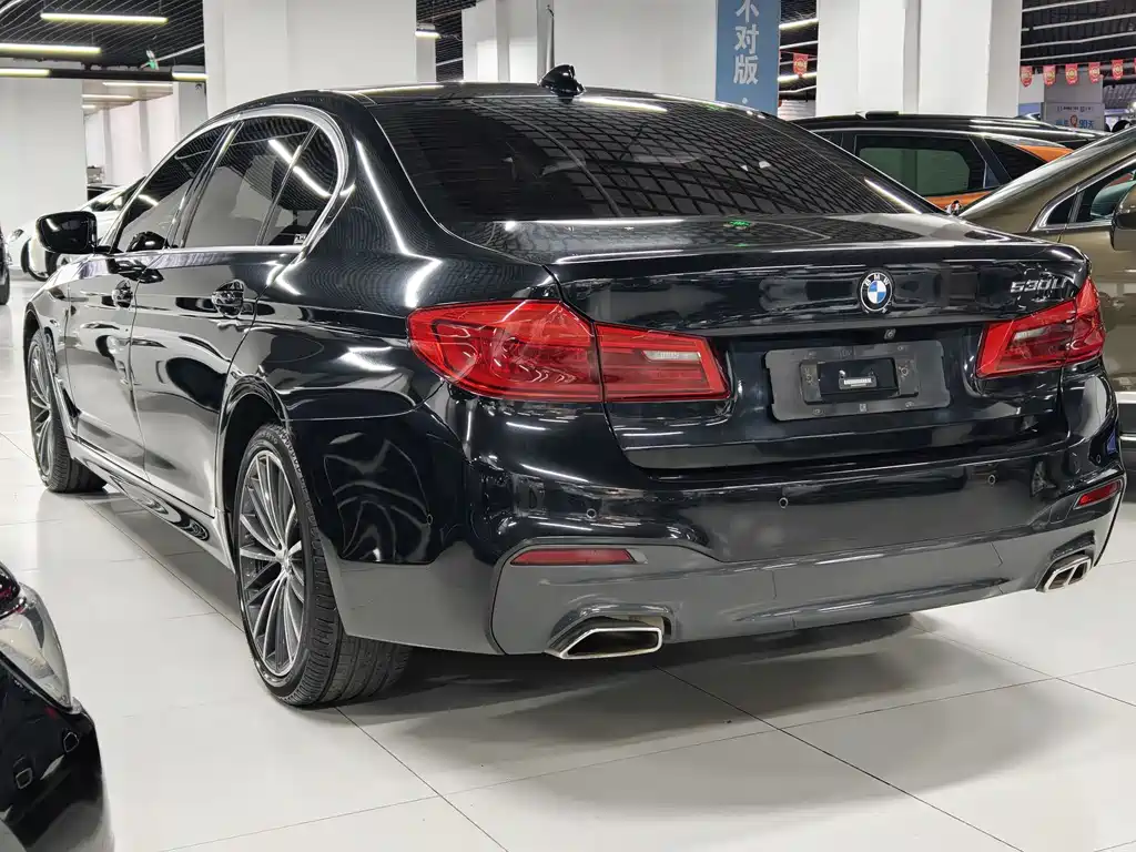 BMW 5 Series 2020