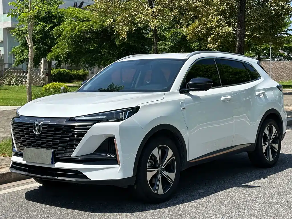 Changan CS55PLUS 2023 — фото 1