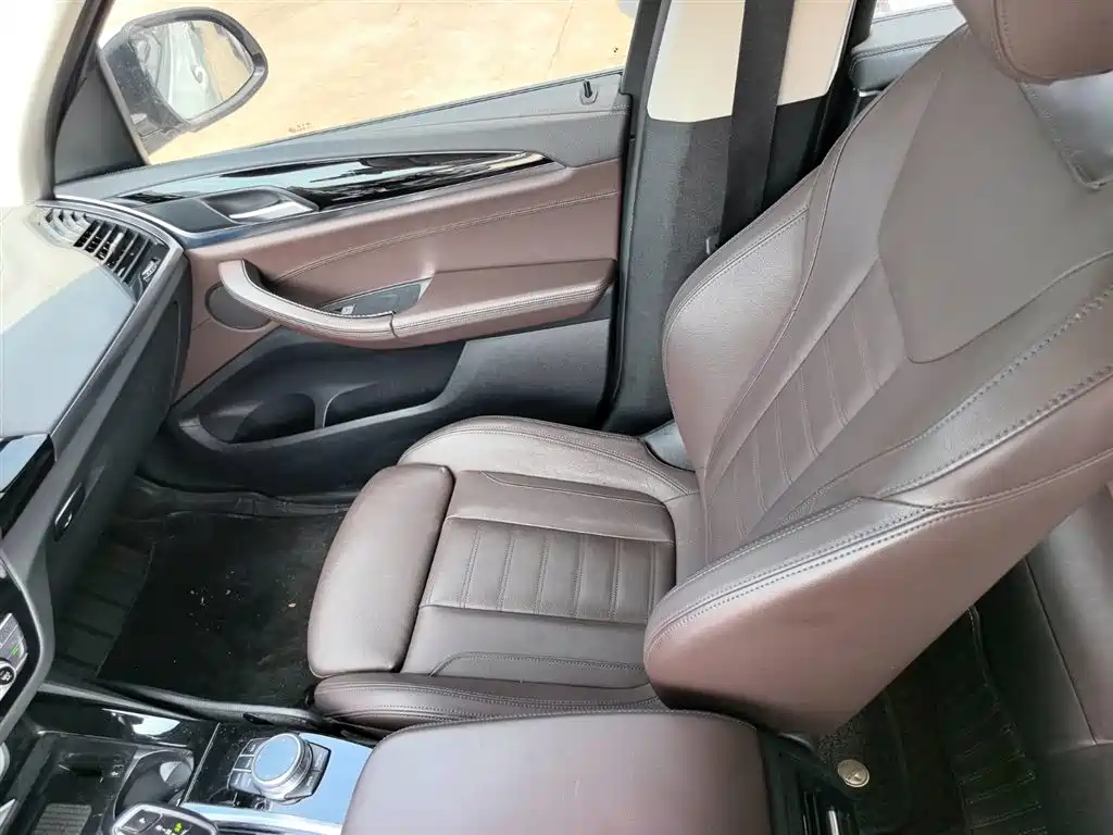 BMW X3 2019 — фото 11