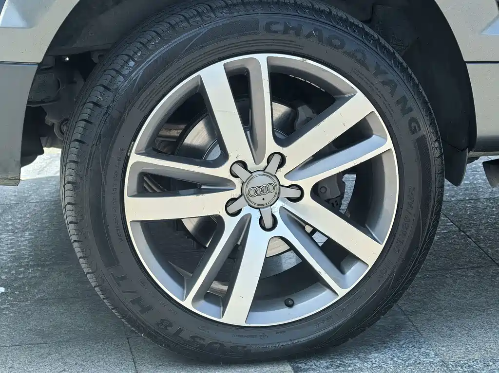 Audi Q7 2015 — фото 22