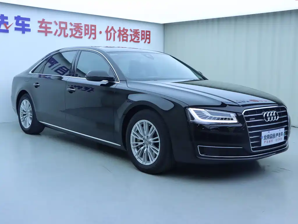 Audi A8 2016 — фото 2