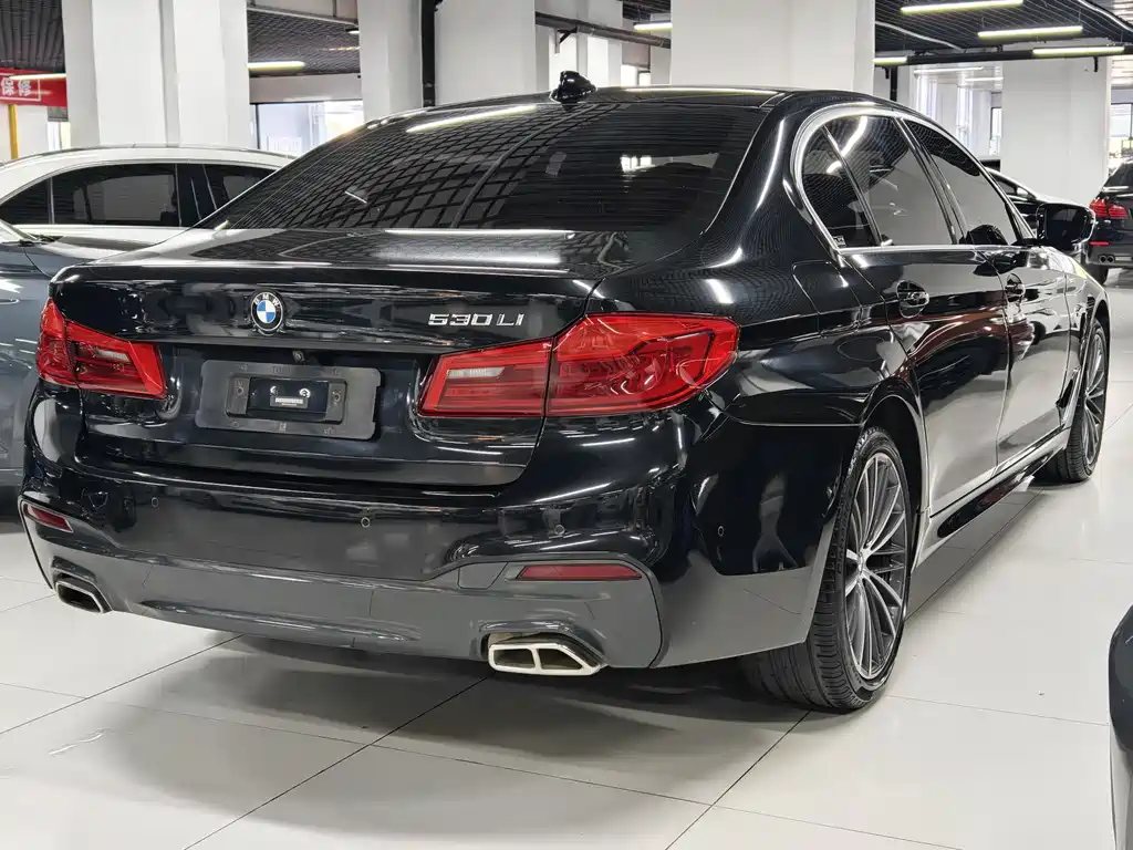 BMW 5 Series 2020