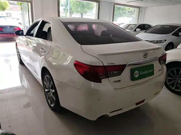 Toyota Reiz 2017