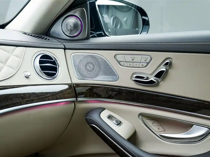 Mercedes-Benz S-Class 2017 — фото 19