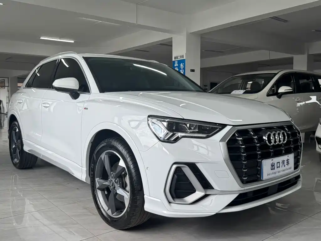 Audi Q3 2023