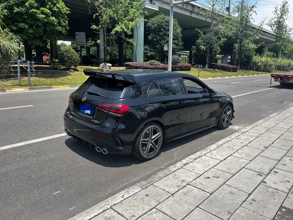 Mercedes-Benz A-Class AMG 2022 — фото 5