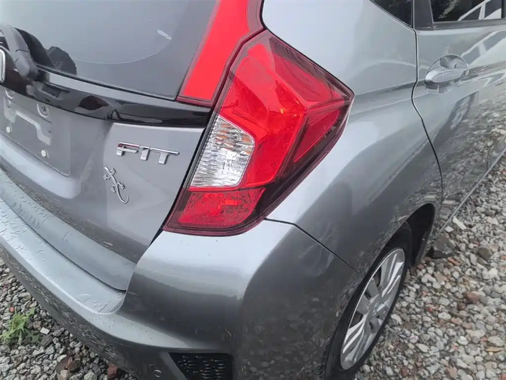 Honda Fit 2015 — фото 8