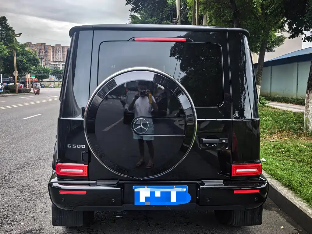 Mercedes-Benz G-Class 2024