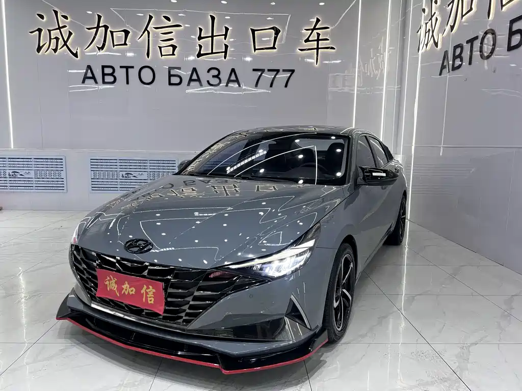 Hyundai Elantra 2023