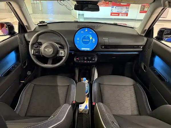 MINI Cooper 2025