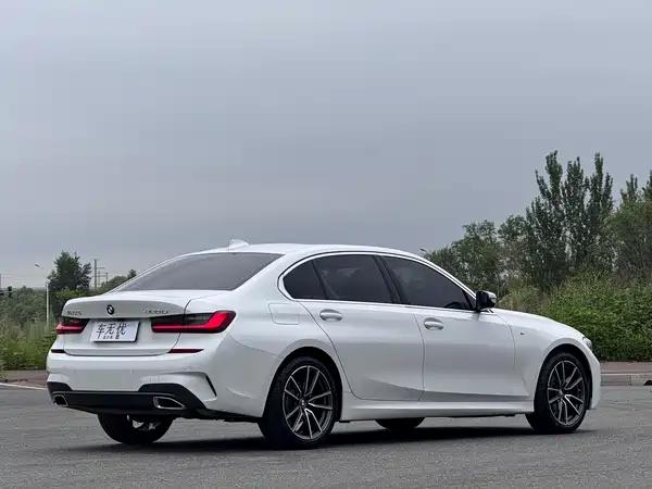 BMW 3 Series 2022
