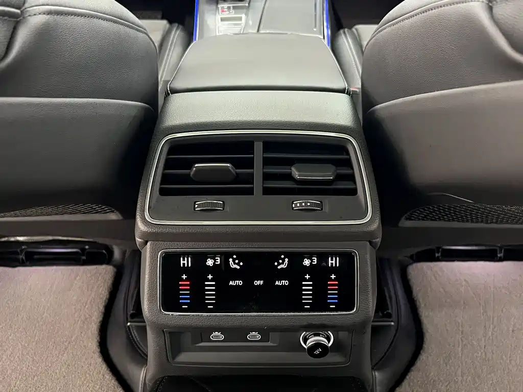 Audi A6L 2024 — фото 14