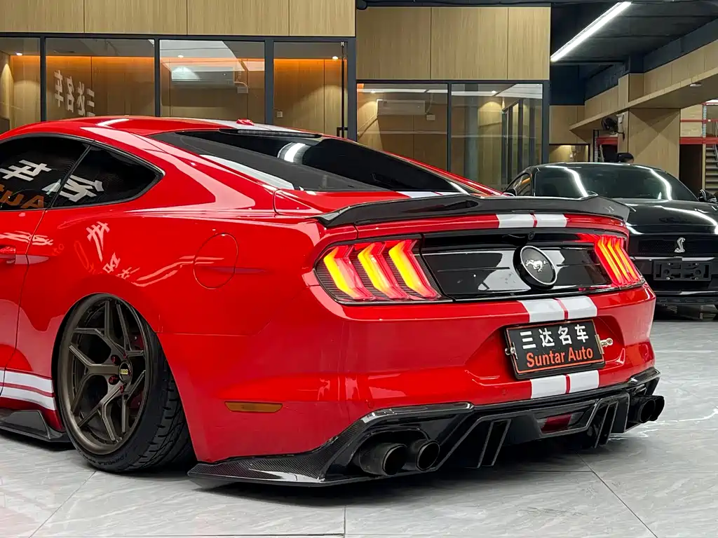 Ford Mustang 2020 — фото 20