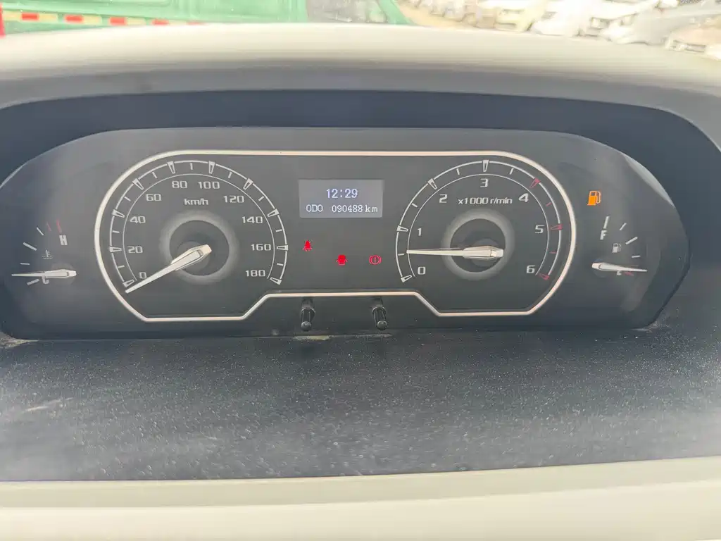 Maxus V80 2022