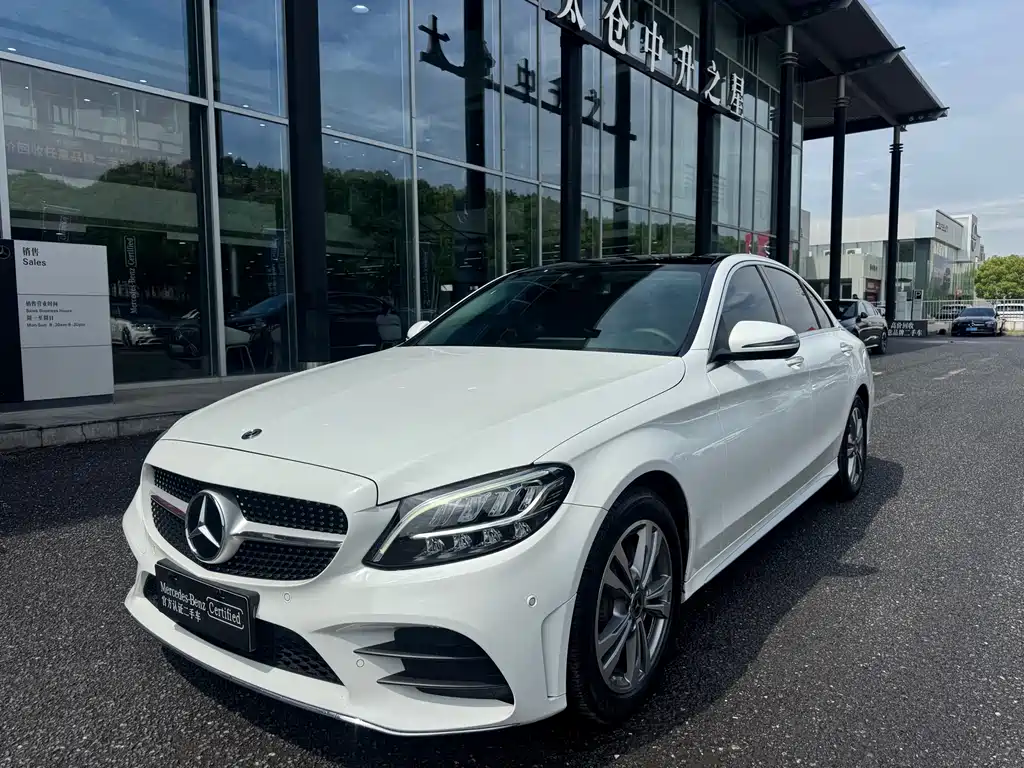 Mercedes-Benz C-Class 2021 — фото 1