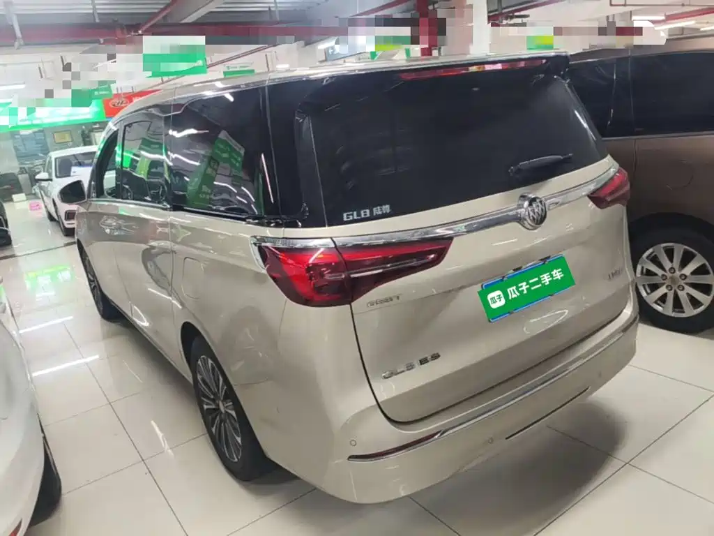 Buick GL8 2021