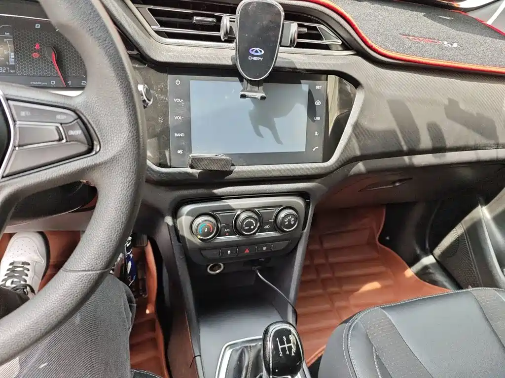 Chery Tiggo 3x 2018 — фото 10