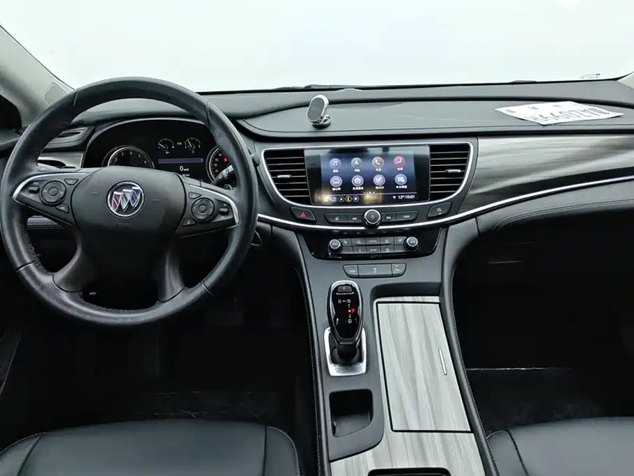Buick LaCrosse 2023 — фото 12