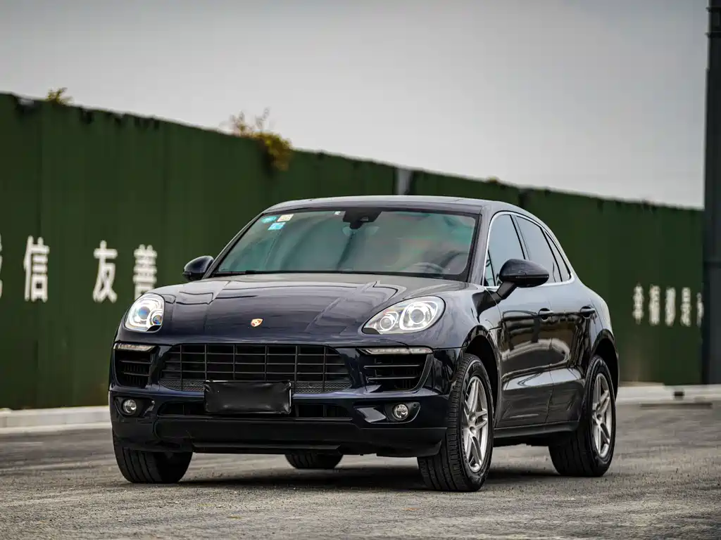 Porsche Macan 2017 — фото 1