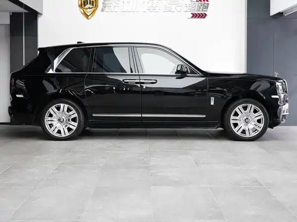 Rolls-Royce Cullinan 2019