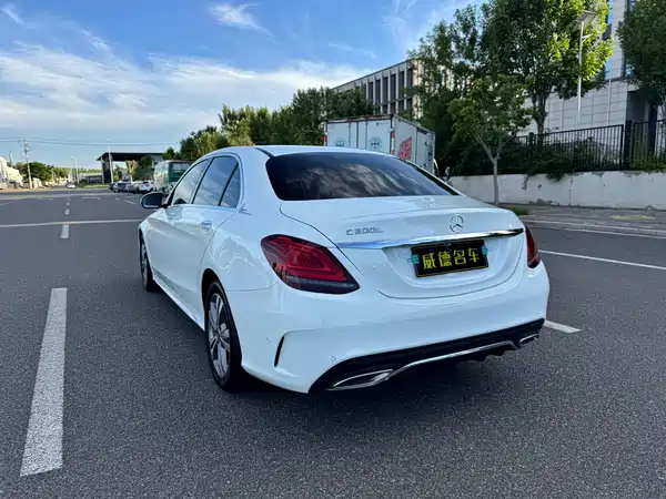 Mercedes-Benz C-Class 2020