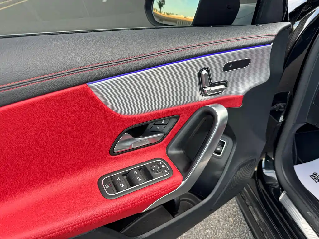 Mercedes-Benz A-Class AMG 2020 — фото 10
