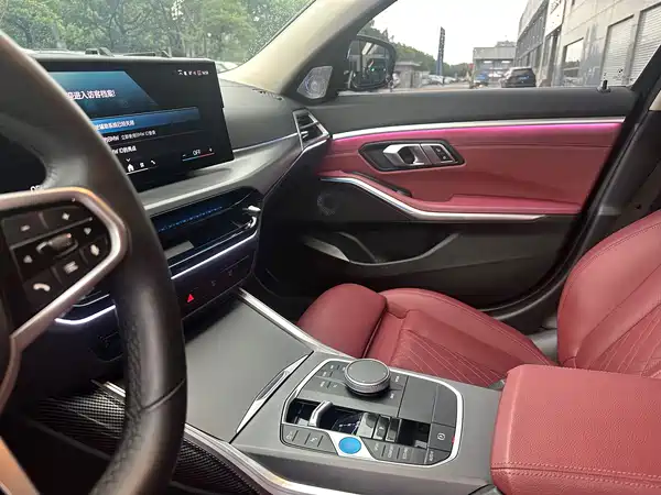 BMW i3 2025