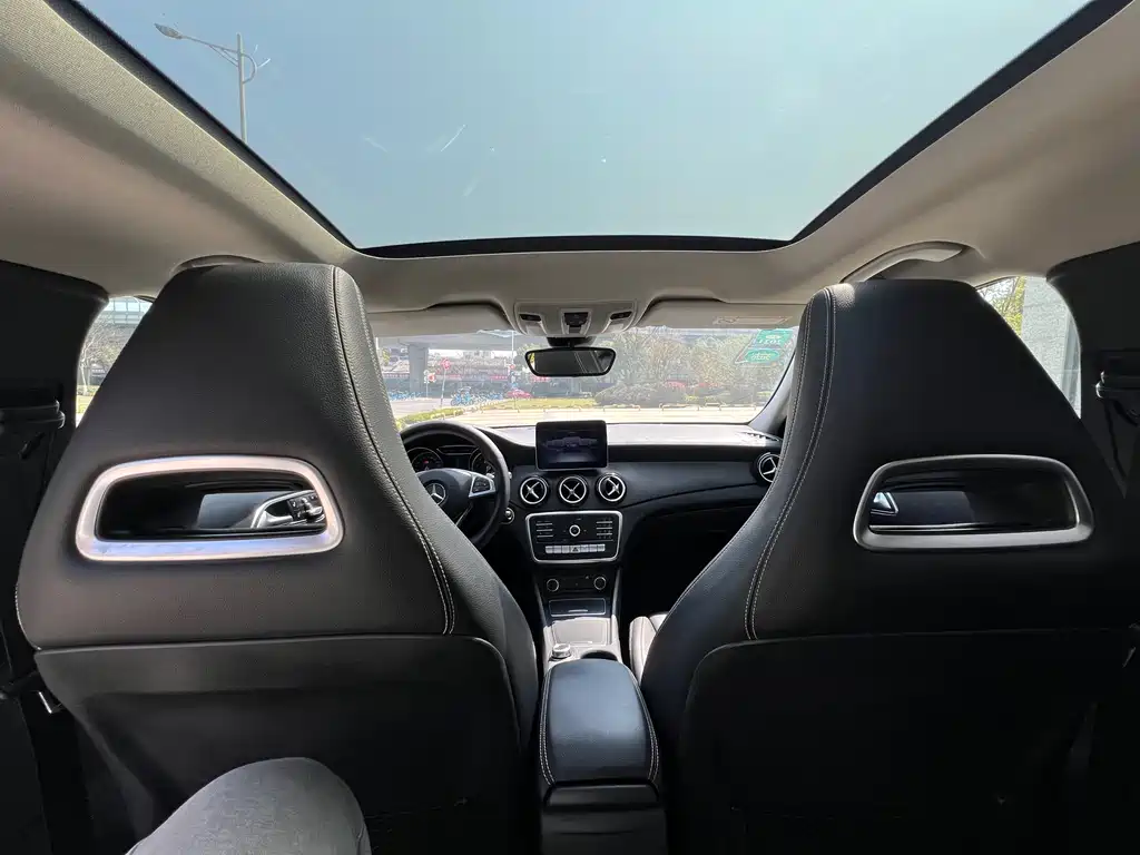 Mercedes-Benz GLA 2019 — фото 14