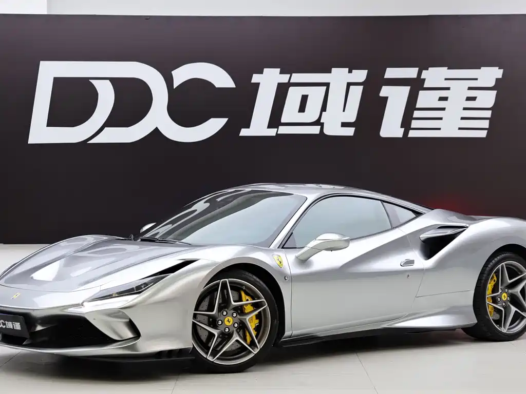 Ferrari F8 2021 — фото 1