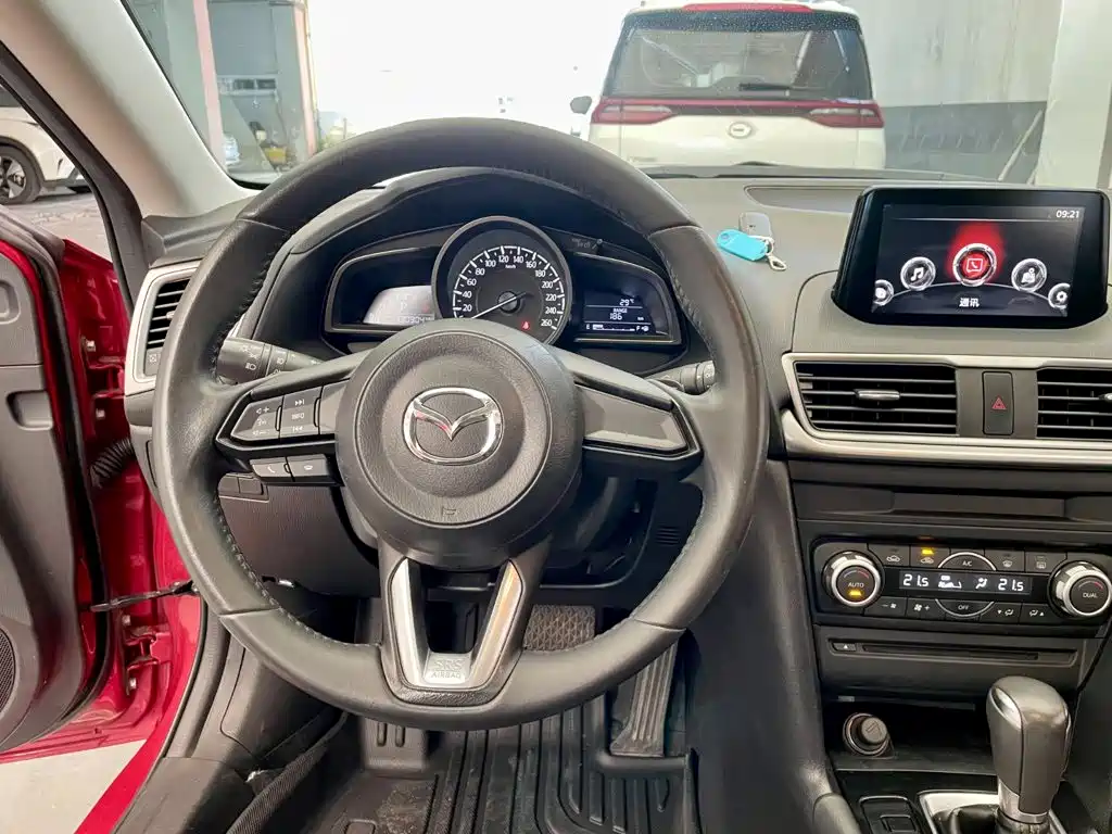 Mazda 3 Angkesela 2018 — фото 12