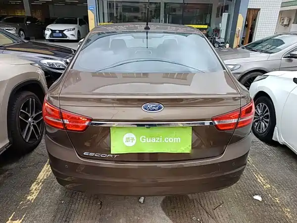 Ford Escort 2018