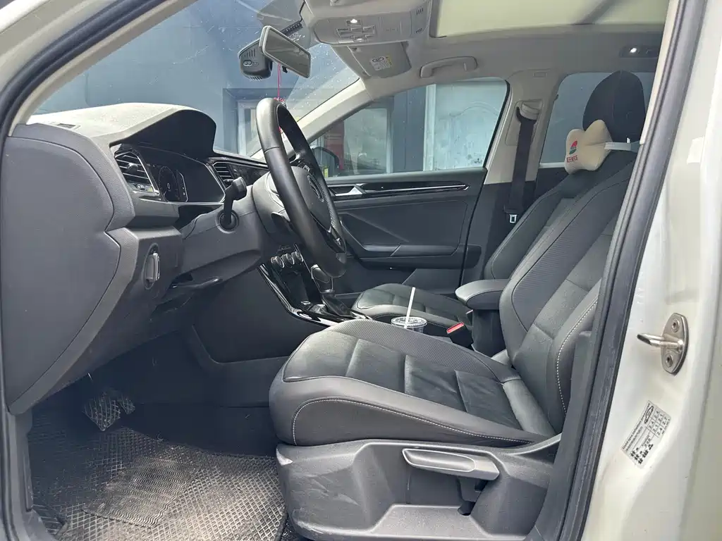Volkswagen T-Roc 2022