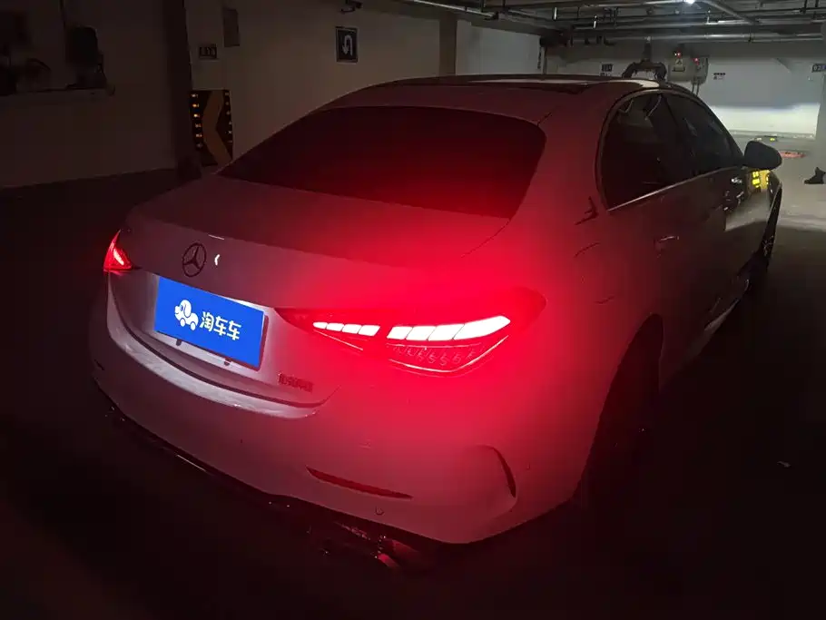 Mercedes-Benz C-Class 2024
