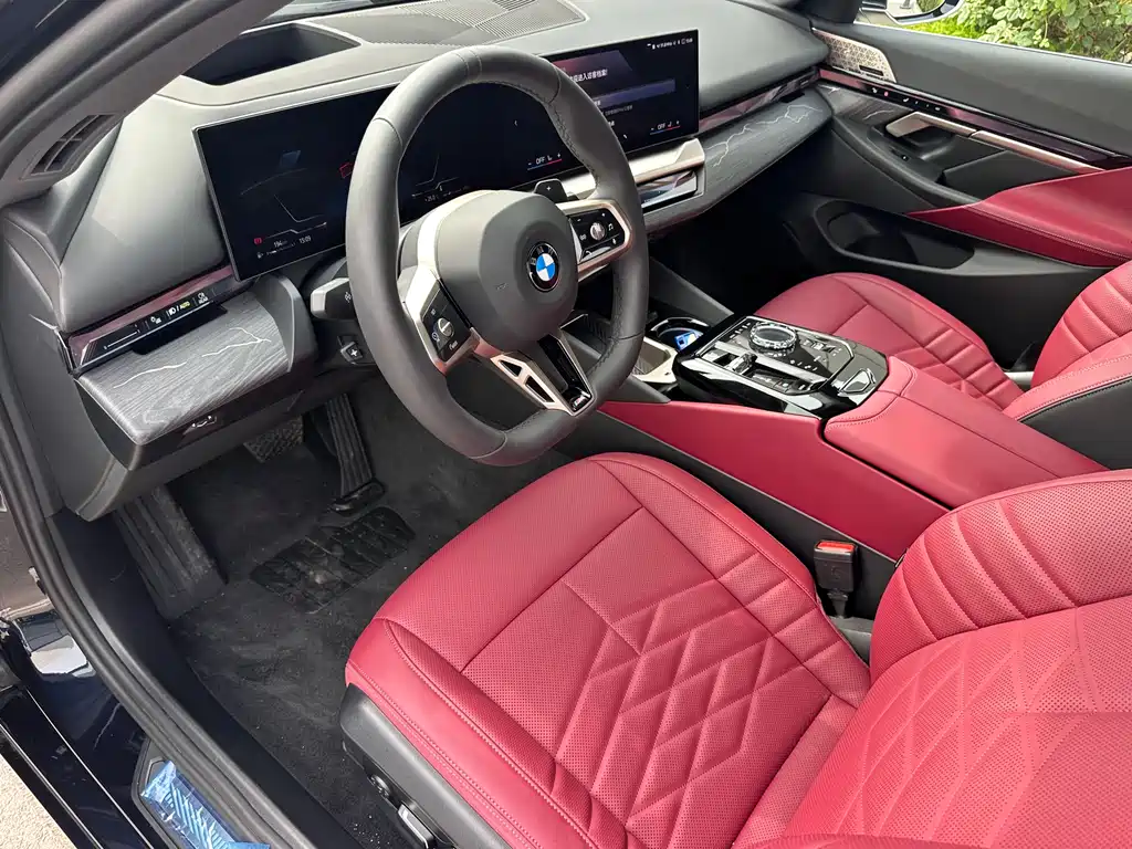 BMW 5 Series 2024