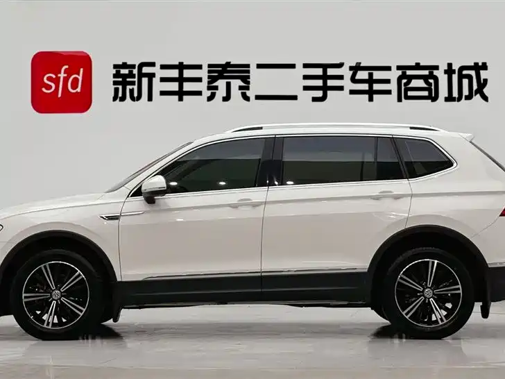 Volkswagen Tiguan L 2020 — фото 7