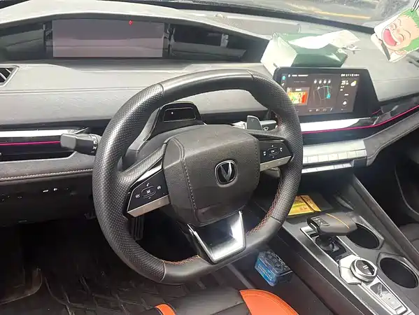 Changan UNI-V 2025